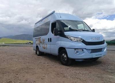 為帶母親去旅行，定制新星進(jìn)口依維柯B型福祉車！