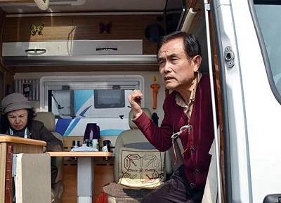 一輛進口依維柯房車，一個愛人，到哪都是家！