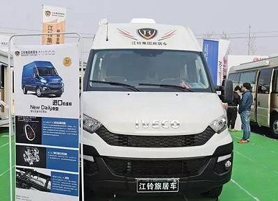 內飾溫馨高檔，江鈴進口依維柯B型房車