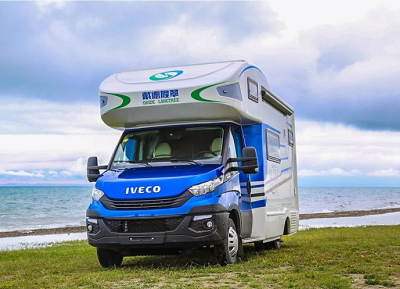 2018新款進(jìn)口依維柯New Daily房車，隆翠打造！